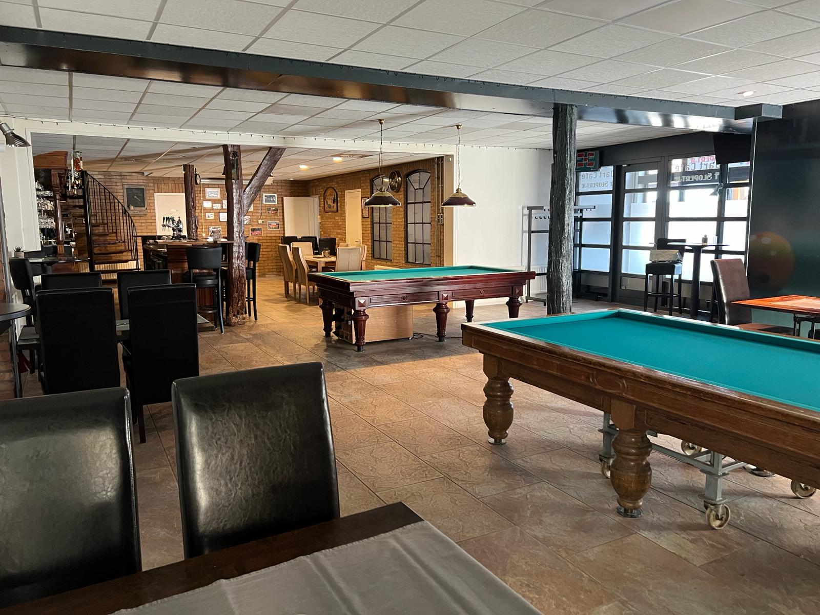 Biljartzaal van Dartcafé het Slopertje in Buren